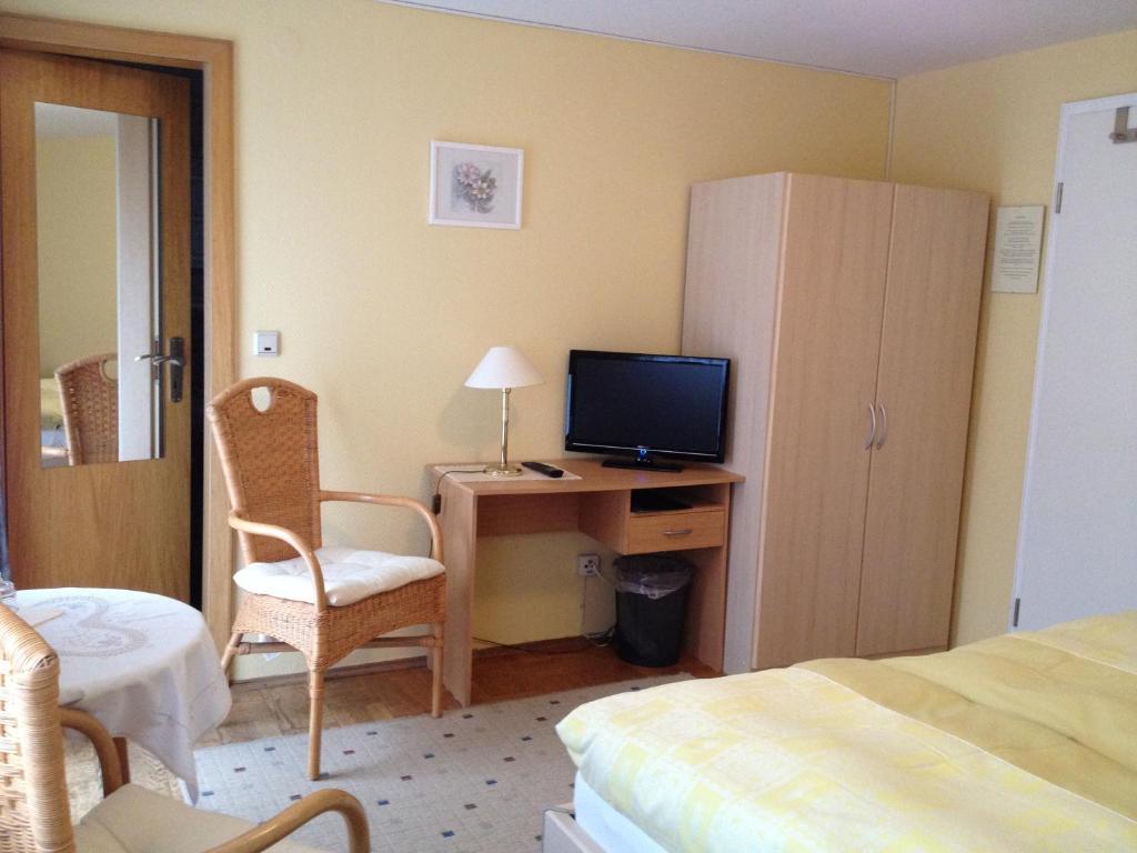 Hotel Haus Kesper-Brunen Willingen  Pokoj fotografie